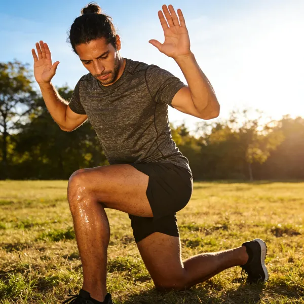 como estirar la cadera despues de correr